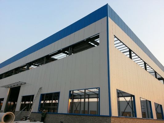 Q345B Q235B Εργαστήριο χάλυβα με κυματοειδή οροφή χάλυβα