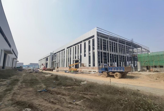 Αποθήκη δομής χάλυβα ισχυρής δυσκαμψίας με πίνακες σάντουιτς PU και ευέλικτο σχεδιασμό