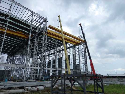 Σιδηροδρομικό εργοστάσιο δομής χάλυβα 9 σημείων με ελαφρύ χάλυβα Q355 κύριο πλαίσιο και σύντομη περίοδος κατασκευής