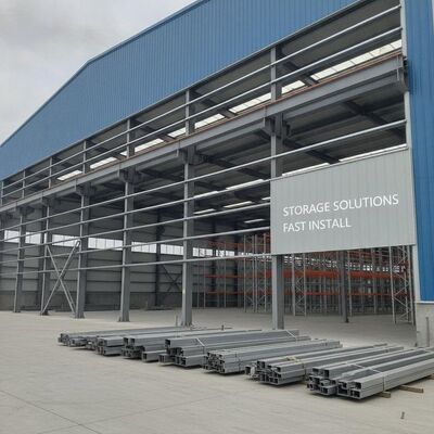 Αποθήκη γαλβανισμένης κατασκευής από χάλυβα τεγίδας εν θερμώ με χρήση χάλυβα διατομής H που εξασφαλίζει λύσεις γρήγορης εγκατάστασης και αποθήκευσης